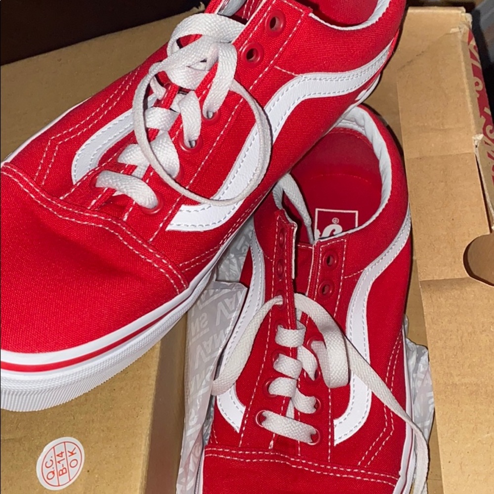 Only worn twice and I I outgrow them